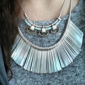 STELLA & DOT Silver Metal Fringed Necklace - USED